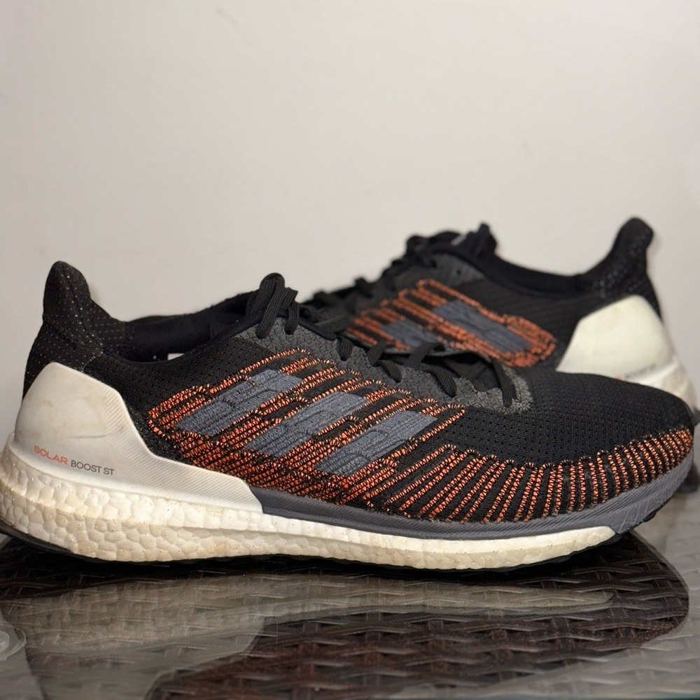 Adidas Solar Boost ST 19 Black Solar-Orange G28060 Men’s Size 13 athletic shoes
